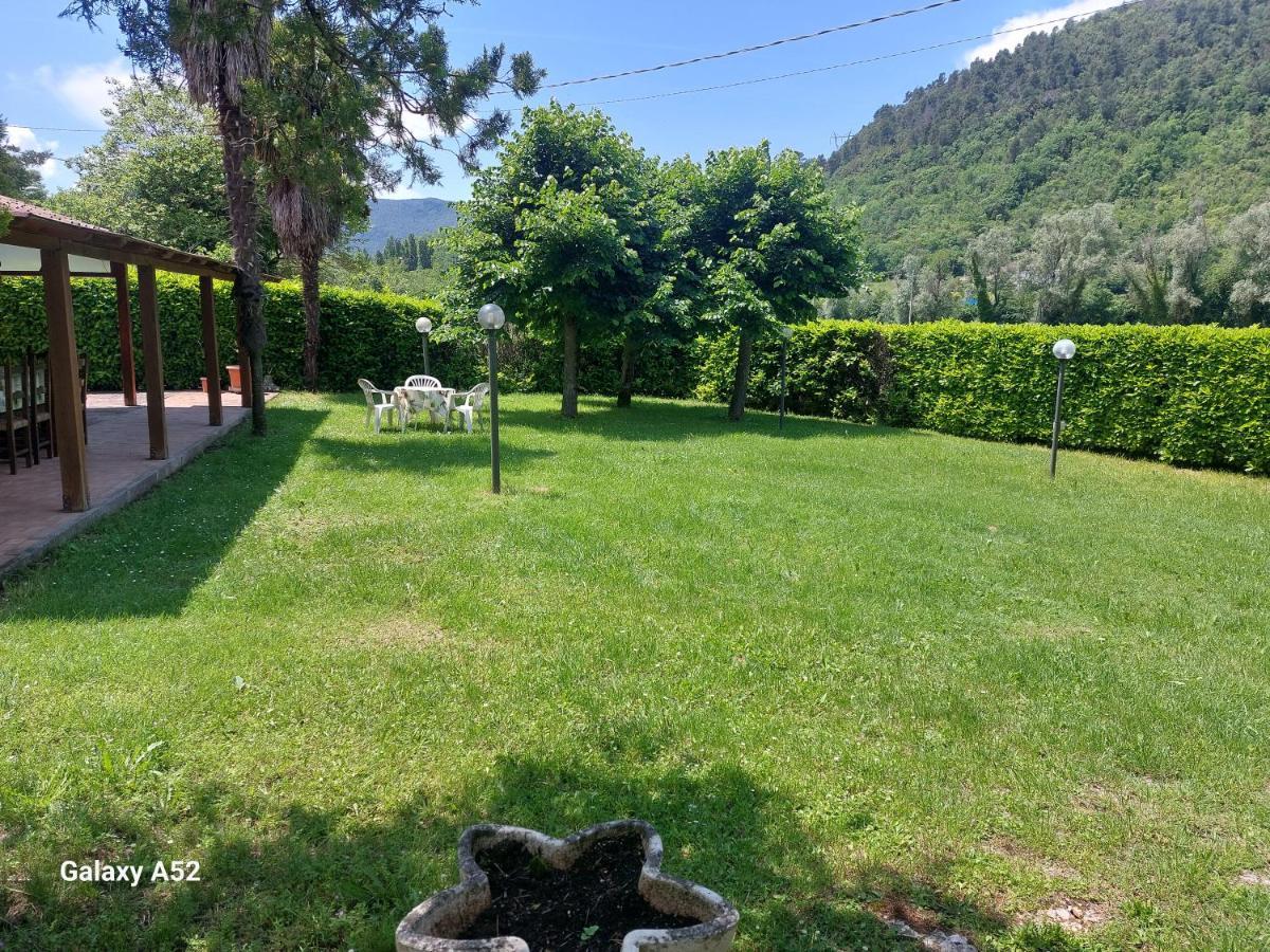 Apartmán Al Lago Nel Verde Piediluco Exteriér fotografie